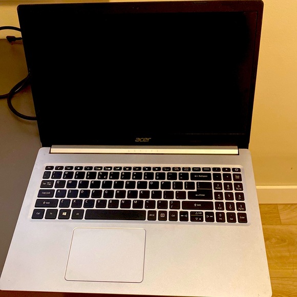 Acer aspire 515-55 - Picture 1 of 2